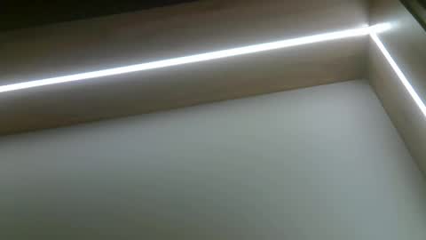 skinnykittencam online show from October 23, 6:56 am