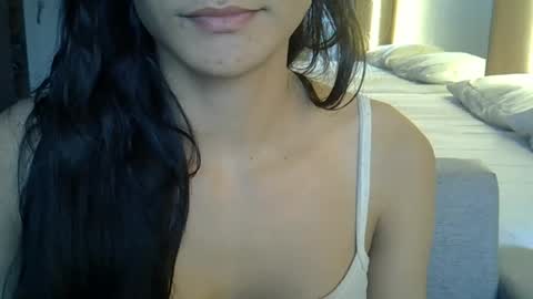 skinnykittencam online show from October 30, 8:20 pm