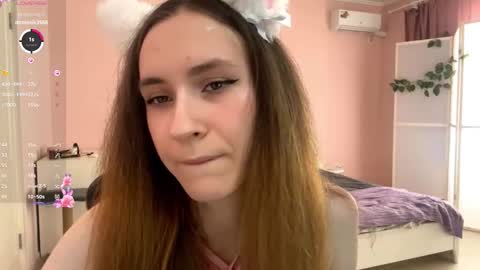 Lola online show from September 15, 10:04 am