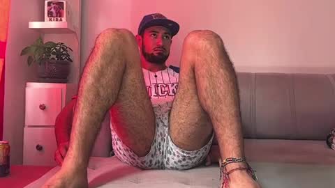 skinnylatin69 online show from January 10, 7:11 pm