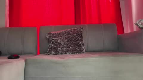 skinnylatin69 online show from September 12, 4:18 pm