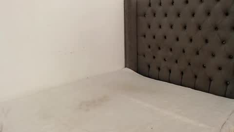 skinnytrans69 online show from October 5, 6:56 am