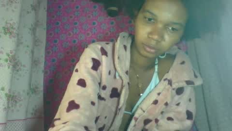 skinygirl2 online show from July 11, 6:05 am