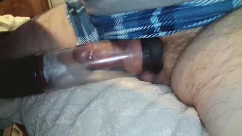 Snapshot of skip0028 chatting on February 16, 2:54 pm CoCKFun online show from February 16, 2:54 pm