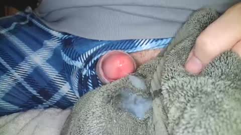 Snapshot of skip0028 chatting on March 1, 3:32 am CoCKFun online show from March 1, 3:32 am