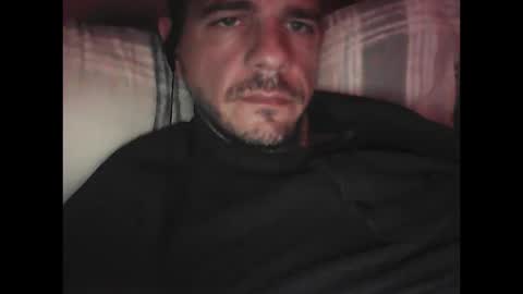 Snapshot of skippy6988 chatting on October 10, 1:59 am Easy-E online show from October 10, 1:59 am