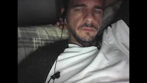 Snapshot of skippy6988 chatting on October 13, 2:44 am Easy-E online show from October 13, 2:44 am