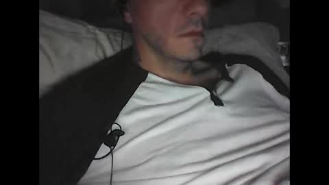 Snapshot of skippy6988 chatting on October 19, 2:07 pm Easy-E online show from October 19, 2:07 pm