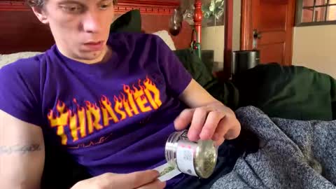 Snapshot of skittles933 chatting on March 14, 6:13 pm Skittles online show from March 14, 6:13 pm