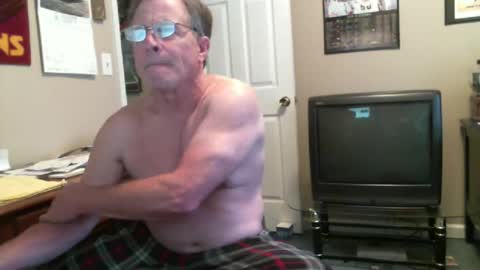 skn1960e online show from June 26, 3:27 pm