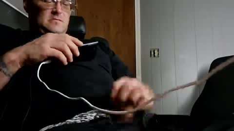 Snapshot of skunk8p chatting on June 22, 6:54 am skunk8p online show from June 22, 6:54 am