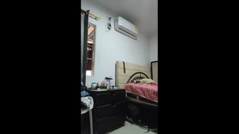 Snapshot of sky_dancer chatting on June 12, 3:11 pm Reuben online show from June 12, 3:11 pm