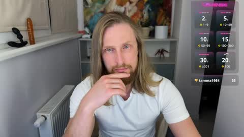 Snapshot of sky_guy25 chatting on May 16, 7:34 pm sky_guy25 online show from May 16, 7:34 pm