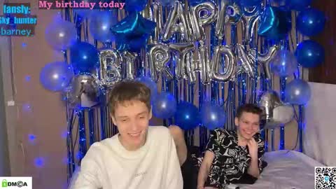 sky_hunter online show from December 17, 4:46 pm