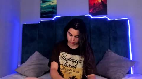 Snapshot of sky_liink chatting on October 5, 10:51 pm Santiago online show from October 5, 10:51 pm