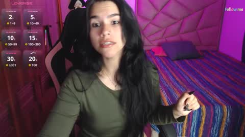 Snapshot of sky_lover_ chatting on March 17, 8:06 am Sky online show from March 17, 8:06 am