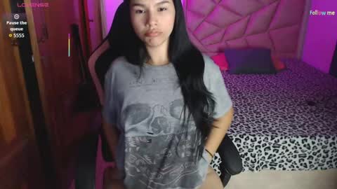 Snapshot of sky_lover_ chatting on May 26, 8:43 am Sky online show from May 26, 8:43 am