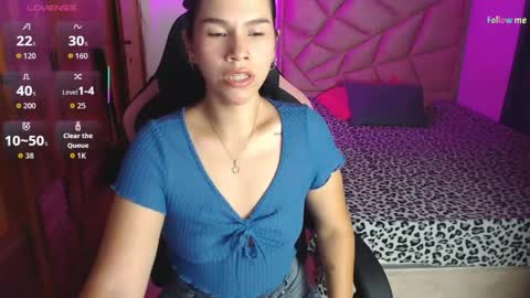 Snapshot of sky_lover_ chatting on June 2, 9:22 am Sky online show from June 2, 9:22 am