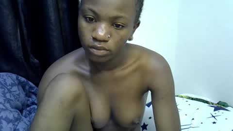 sky_shanie online show from January 13, 6:08 am