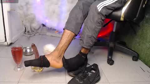 Snapshot of sky_walkerss chatting on March 16, 1:55 am sky_walkerss online show from March 16, 1:55 am