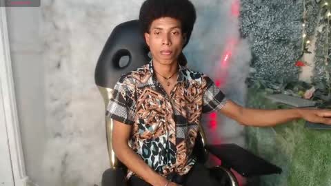 Snapshot of sky_walkerss chatting on March 22, 6:22 pm sky_walkerss online show from March 22, 6:22 pm