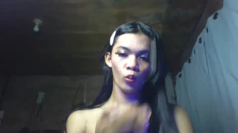 Snapshot of skyelise_ chatting on July 20, 2:52 pm sky online show from July 20, 2:52 pm