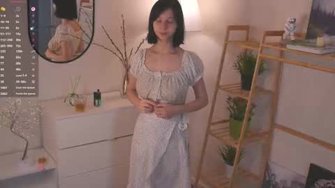 Melissa online show from November 11, 4:56 am