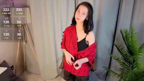 Snapshot of skyemcguire chatting on March 24, 4:12 pm Melissa online show from March 24, 4:12 pm