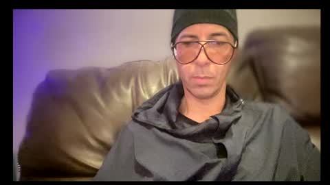 Snapshot of skyfly333 chatting on June 2, 5:48 pm IAN HARD online show from June 2, 5:48 pm