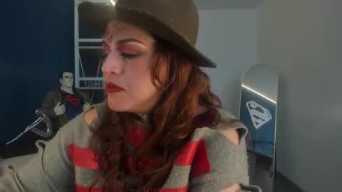 Snapshot of skylar__desire chatting on October 6, 2:47 pm skylar__desire online show from October 6, 2:47 pm