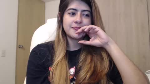 Skyler online show from December 23, 5:39 am