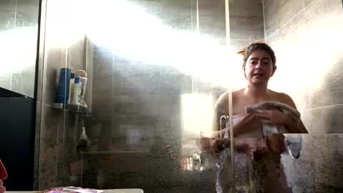 Skyler online show from October 6, 9:34 pm