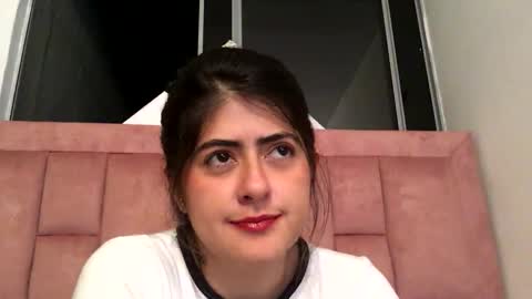 Skyler online show from February 10, 5:11 am