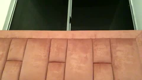 Snapshot of skyler1195 chatting on March 11, 1:44 am Skyler online show from March 11, 1:44 am