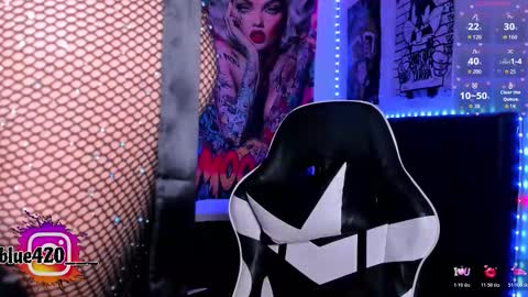 Snapshot of skyler__blue4 chatting on February 20, 5:26 am blue online show from February 20, 5:26 am