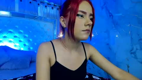 skyler_rouse online show from July 29, 7:45 pm