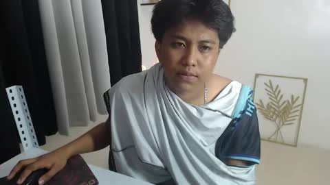 Skyler online show from April 7, 8:59 am