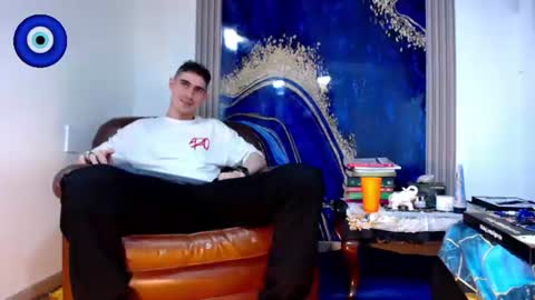 Snapshot of skyler_wild chatting on June 26, 6:12 pm Skyler online show from June 26, 6:12 pm