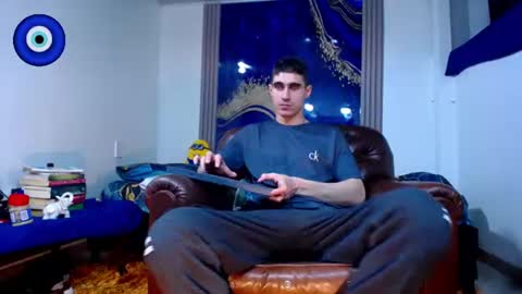 Snapshot of skyler_wild chatting on July 7, 6:47 am Skyler online show from July 7, 6:47 am