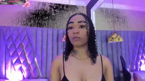 skylerbloom online show from June 20, 7:49 pm