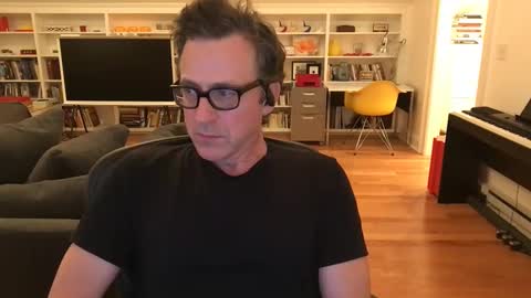 Skyline3371 online show from September 28, 5:13 am