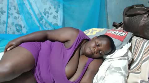 sheliah online show from October 10, 7:29 am