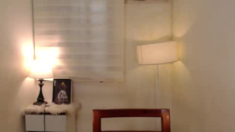 Snapshot of skyllerkent chatting on February 3, 5:18 am Sky online show from February 3, 5:18 am