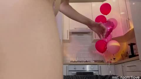 skymuse_ online show from May 18, 4:57 pm
