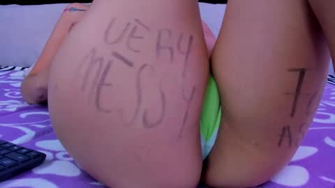 Skynny online show from January 16, 1:37 am