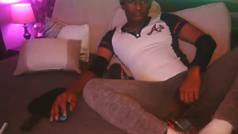 skyonetoo3 online show from November 3, 4:14 am