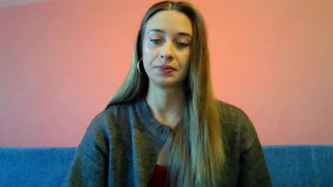 skyremnant online show from December 16, 9:03 am