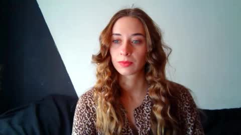 skyremnant online show from February 10, 8:51 am