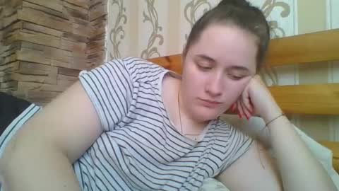 skyressie333 online show from January 12, 10:53 am