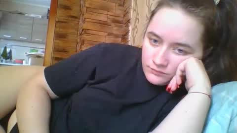 skyressie333 online show from February 26, 10:03 am